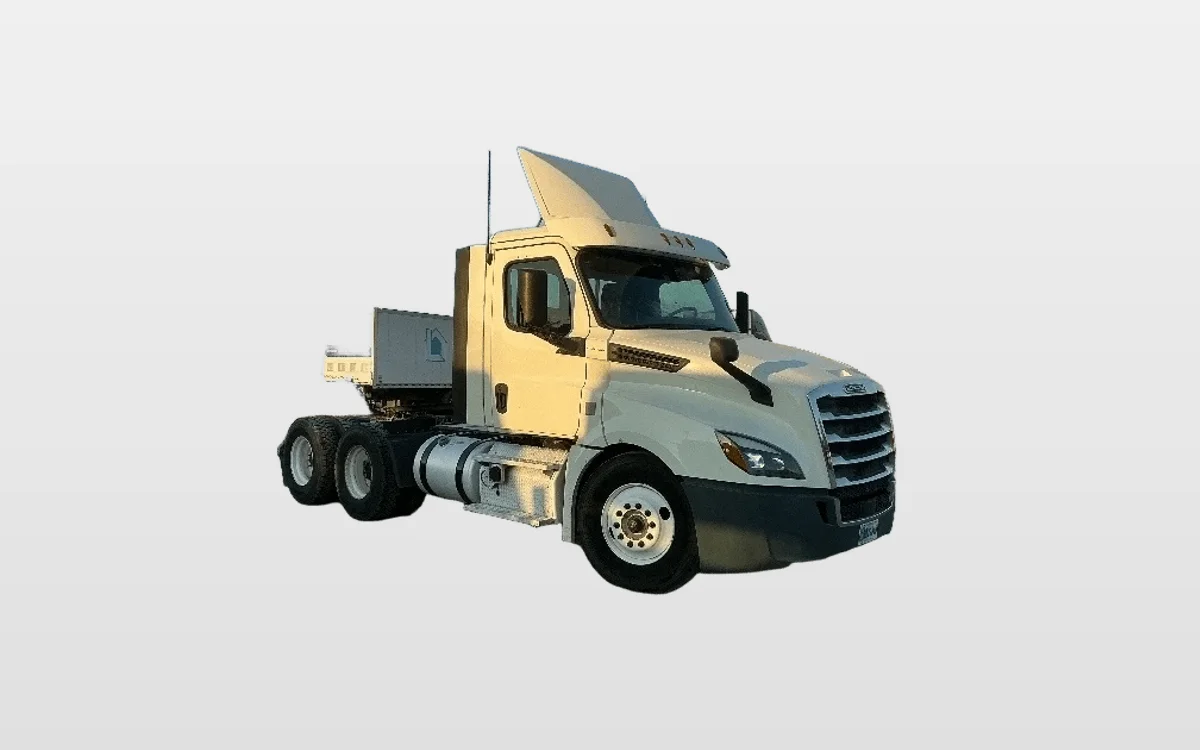 2019 Freightliner - image 1