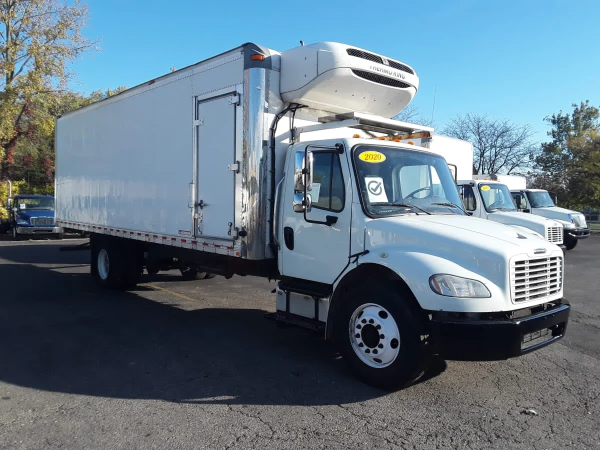 2020 Freightliner M2 106 in Hilliard, OH — photo 3