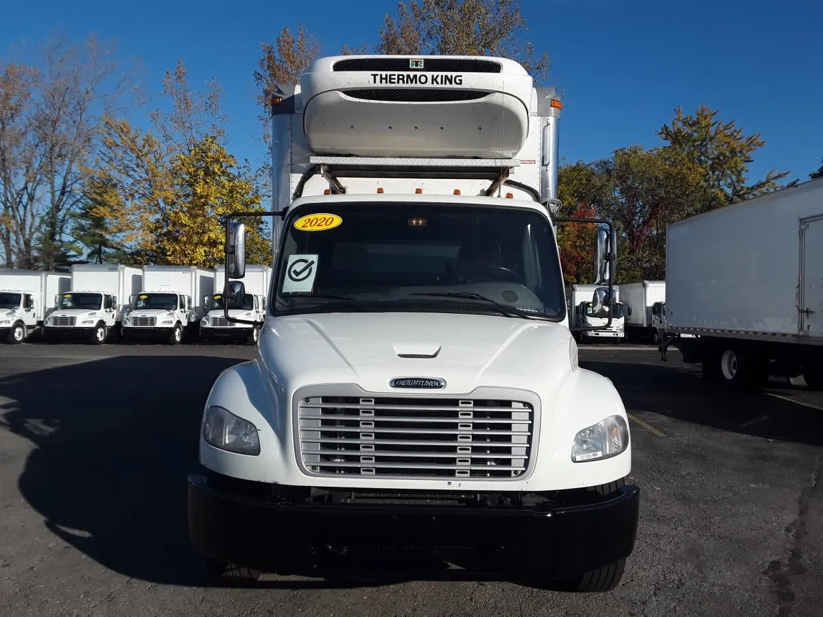 2020 Freightliner M2 106 in Hilliard, OH — photo 2