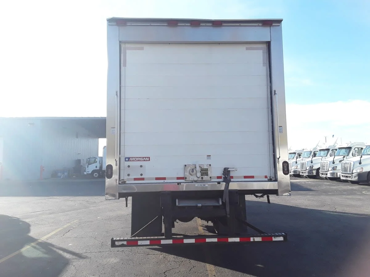 2020 Freightliner M2 106 in Hilliard, OH — photo 5