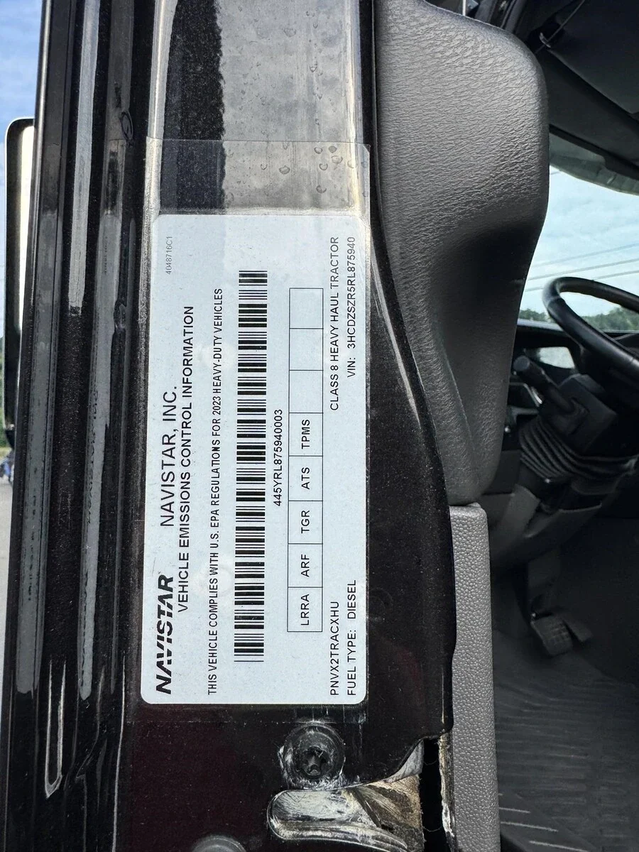 2024 International LT - image 5