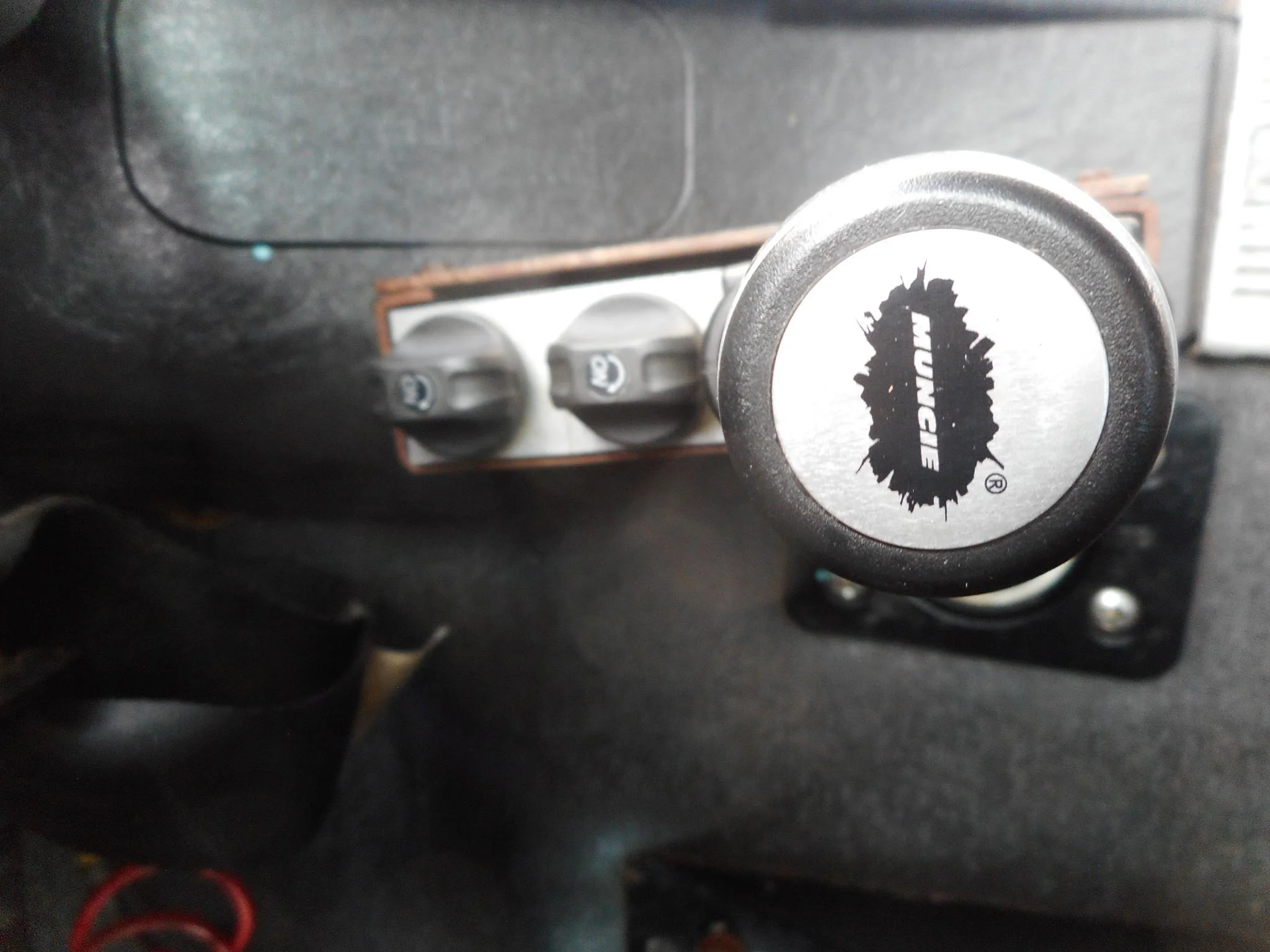 2019 Freightliner 122SD — photo 17