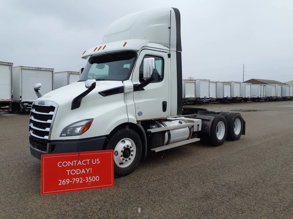 2020 Freightliner Cascadia in Wayland, MI