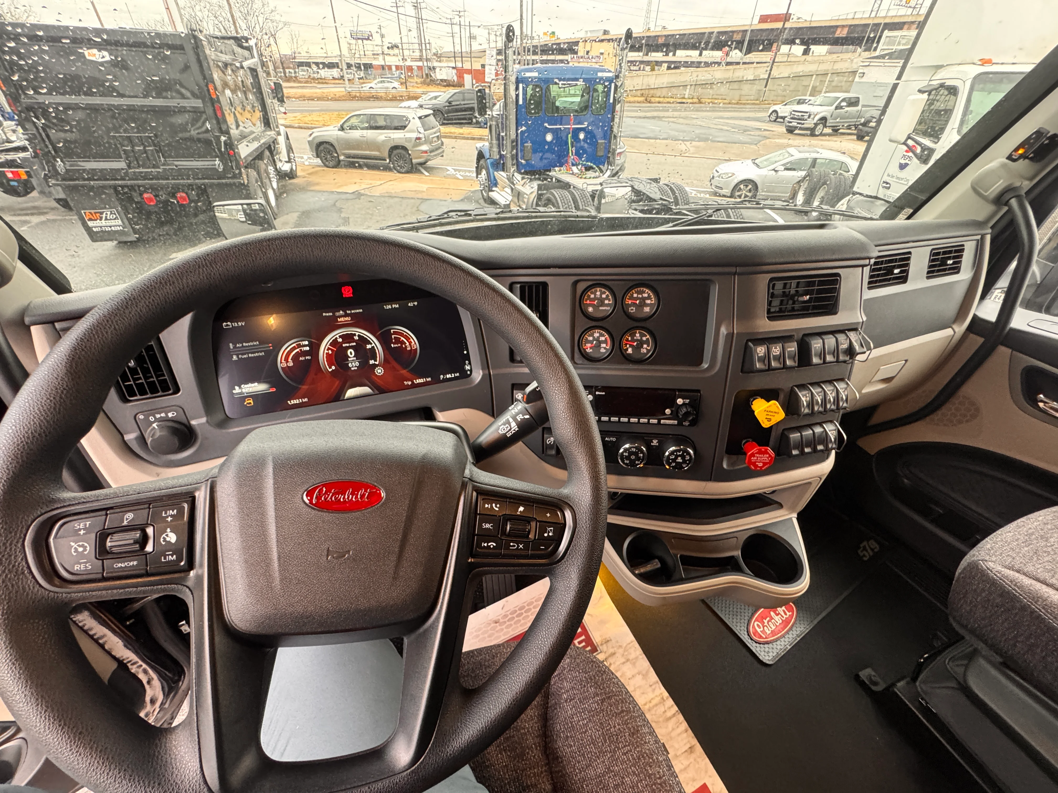 2026 Peterbilt 579 in Richmond, VA — photo 11