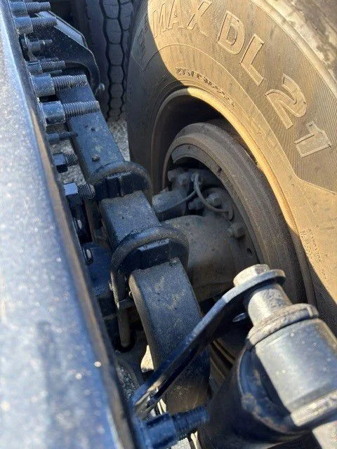 2023 Volvo VNL 760 in Indianapolis, IN — photo 10