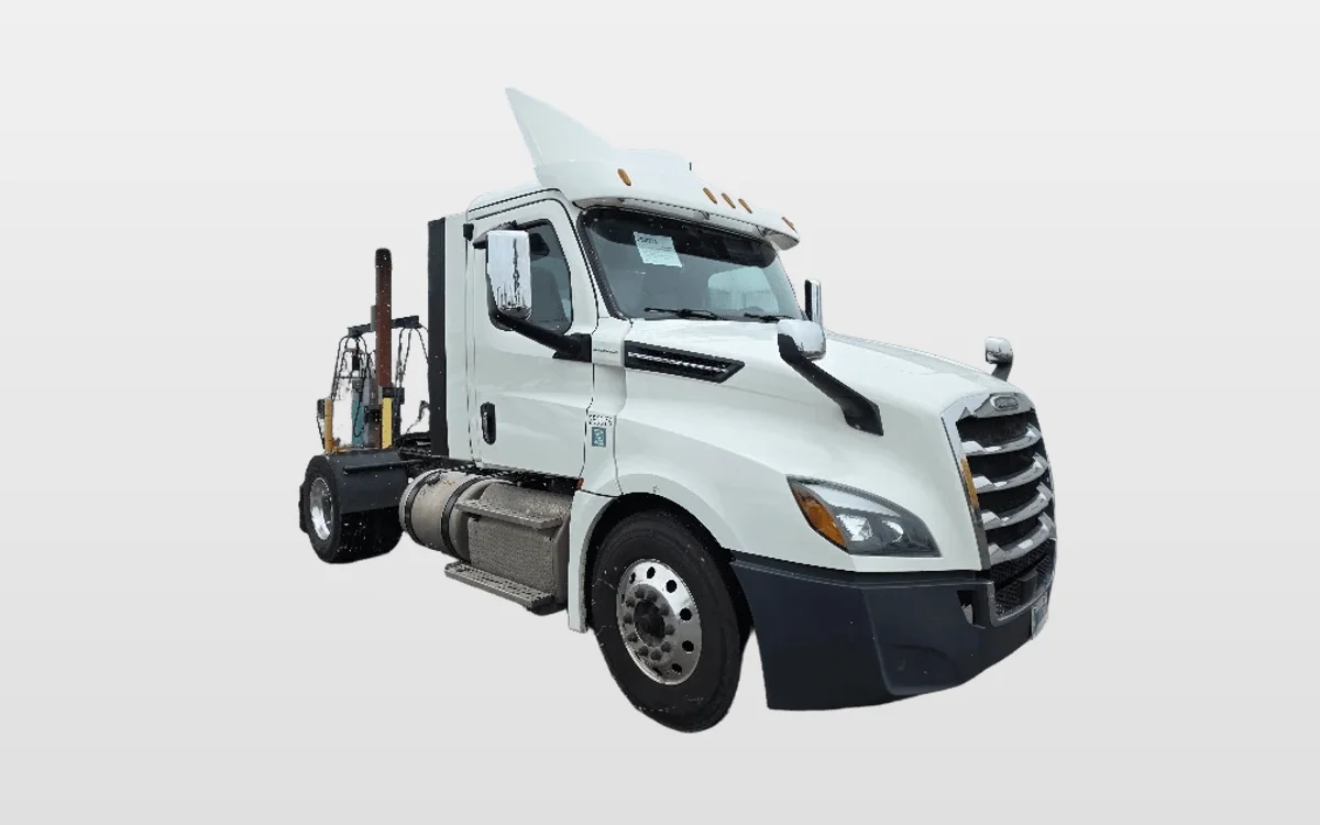 2019 Freightliner - image 1
