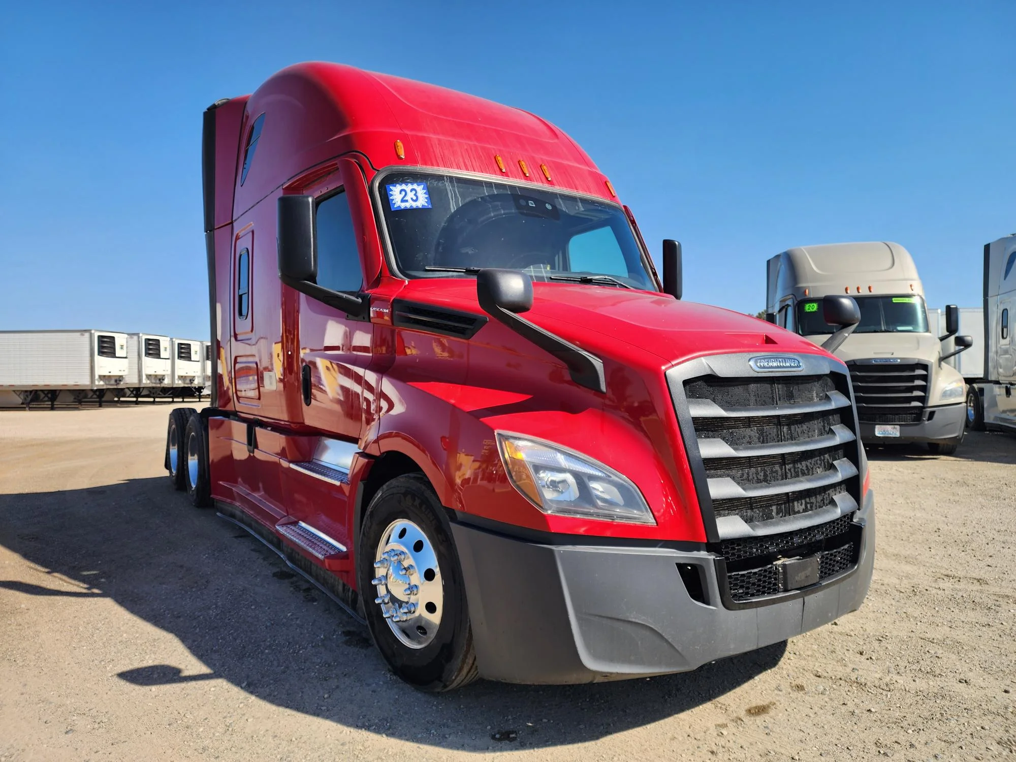 2023 Freightliner Cascadia in Fresno, CA — photo 3