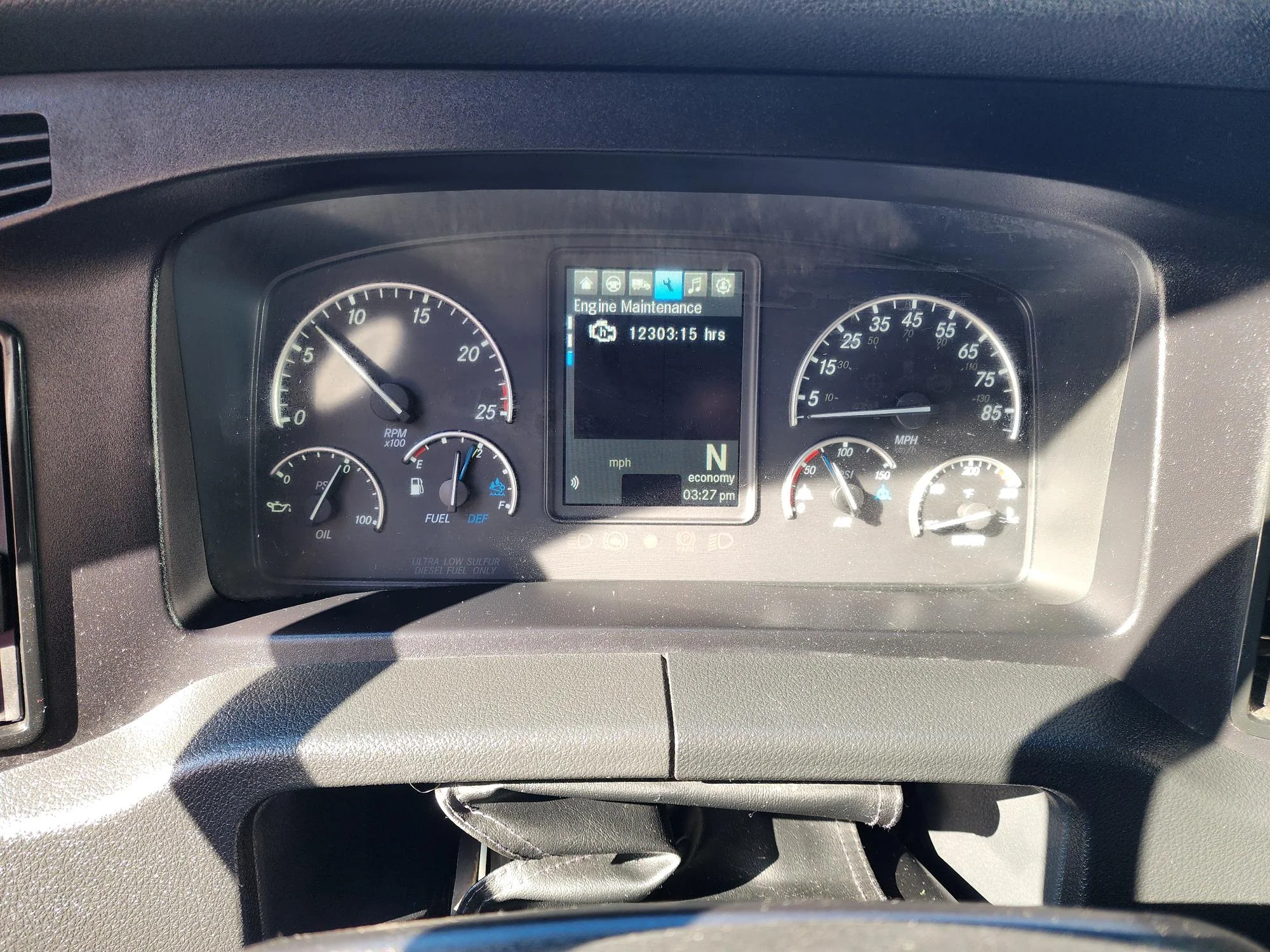 2023 Freightliner Cascadia in Fresno, CA — photo 21