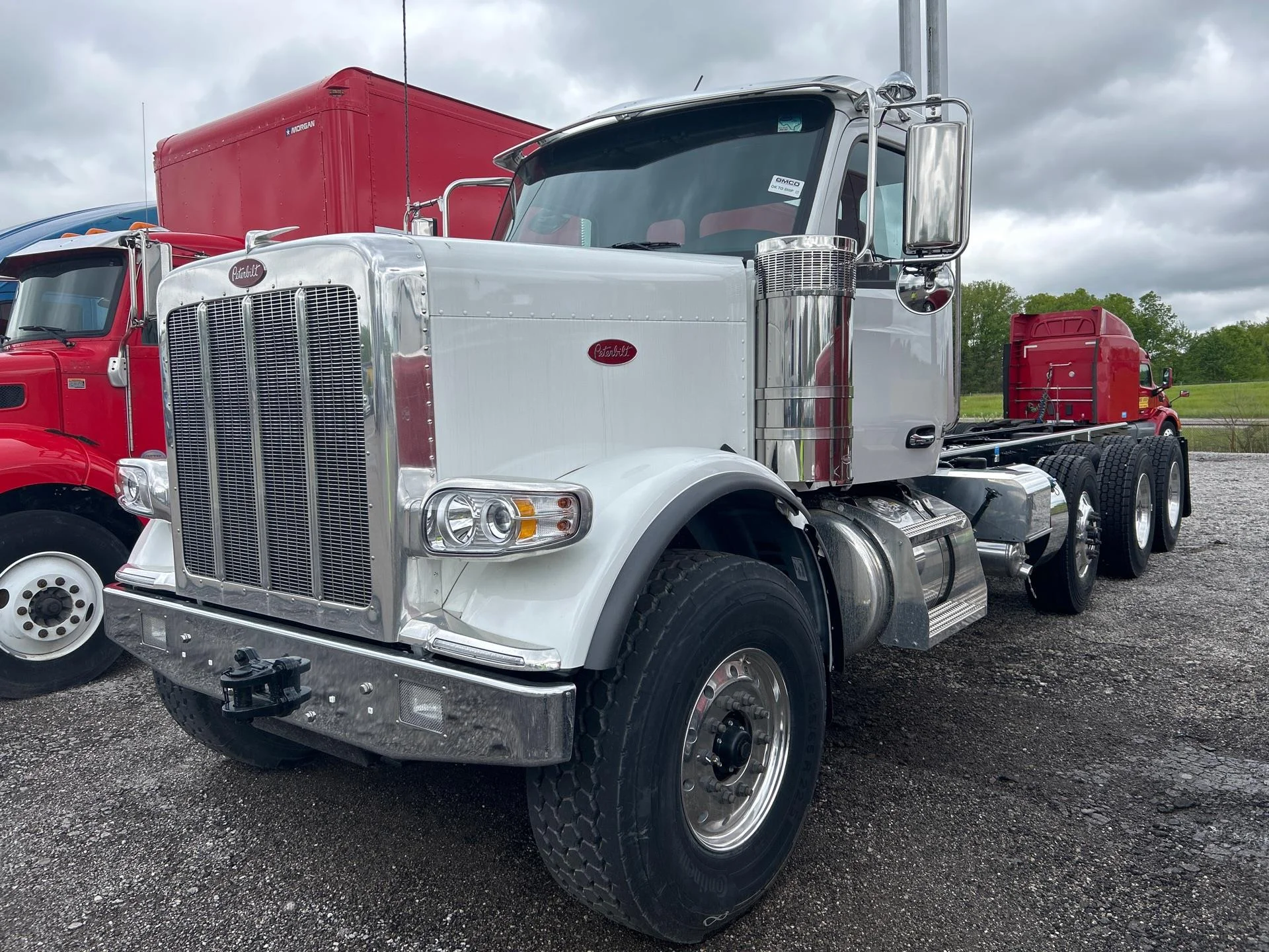 2025 Peterbilt 589 in Youngstown, OH