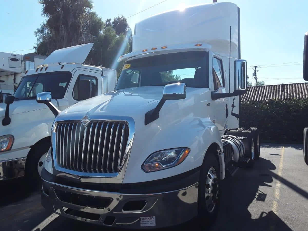 2020 International LT in Montebello, CA