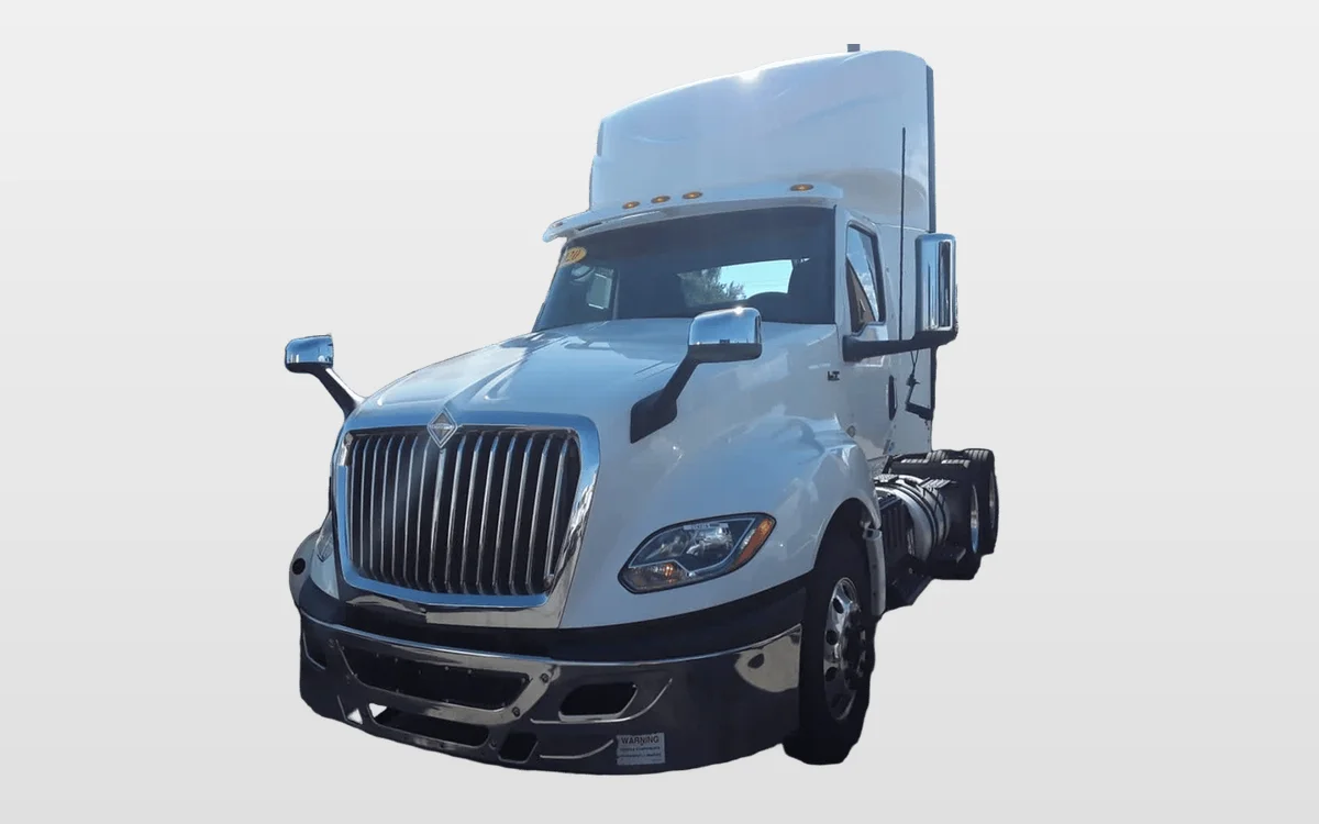 2020 International - image 1