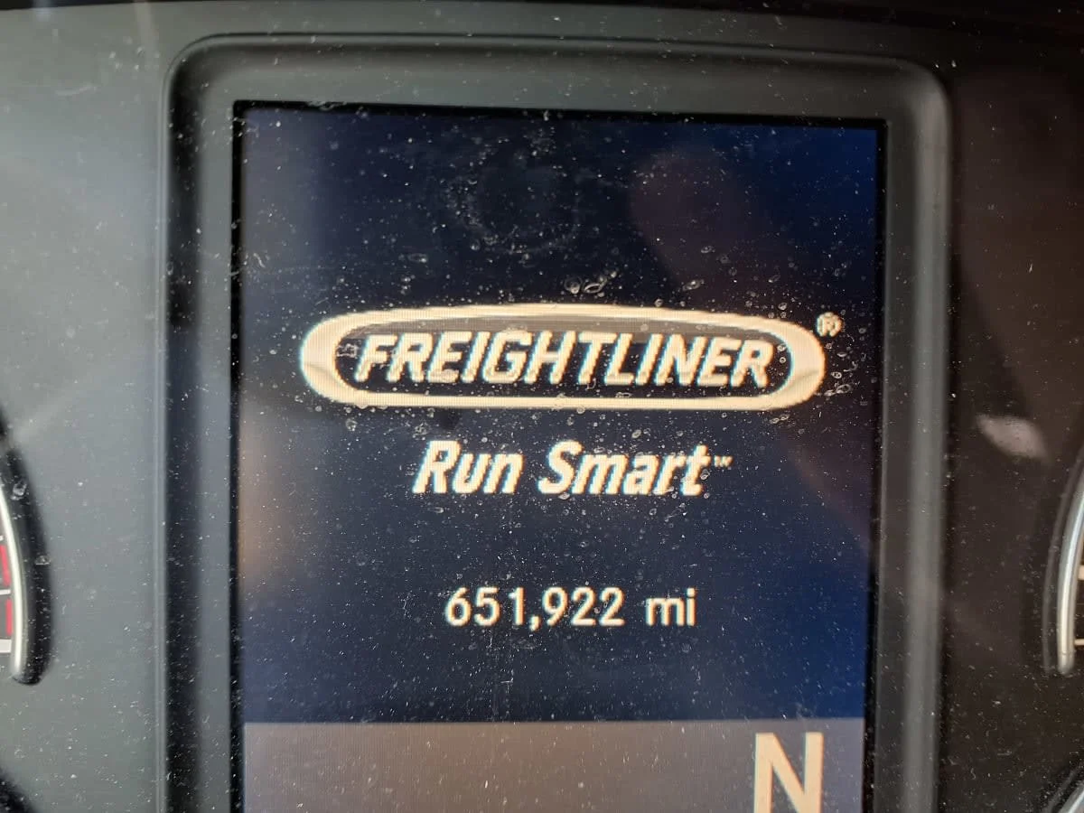 2020 Freightliner Cascadia in Greenville, SC — photo 9
