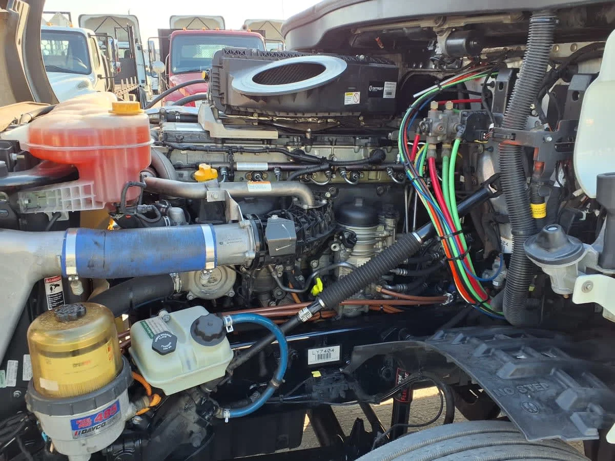 2020 Freightliner Cascadia in Greenville, SC — photo 8
