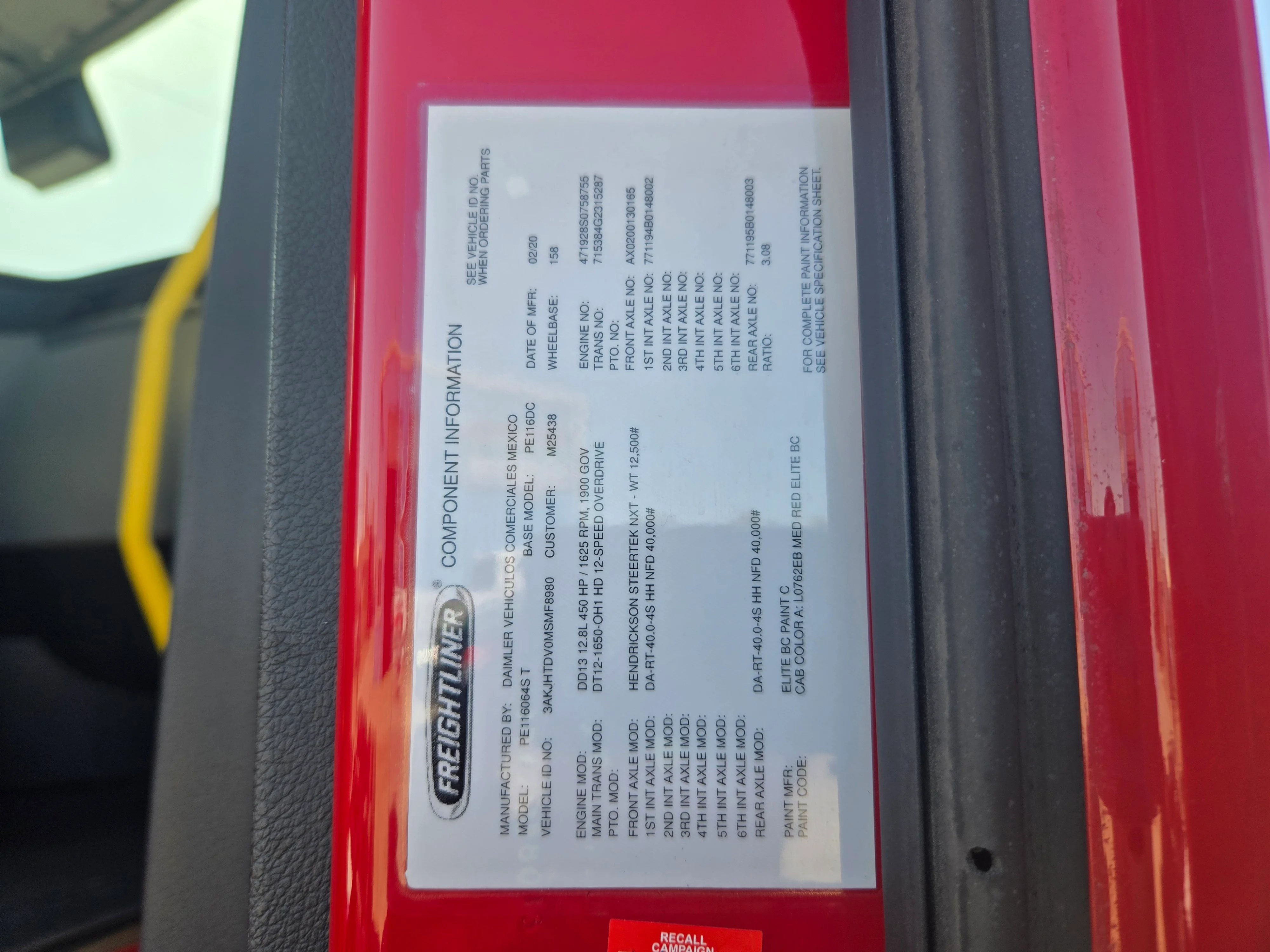 2021 Freightliner Cascadia in French Camp, CA — photo 14