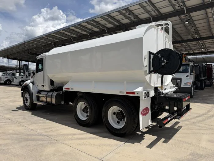 2027 Peterbilt 548 — photo 5