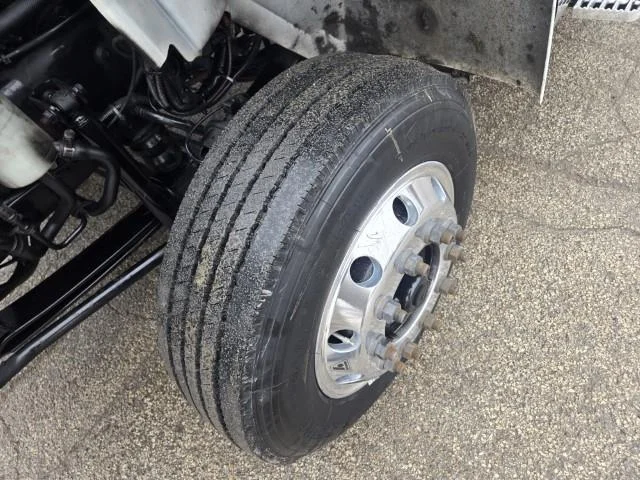 2021 International MV - image 20