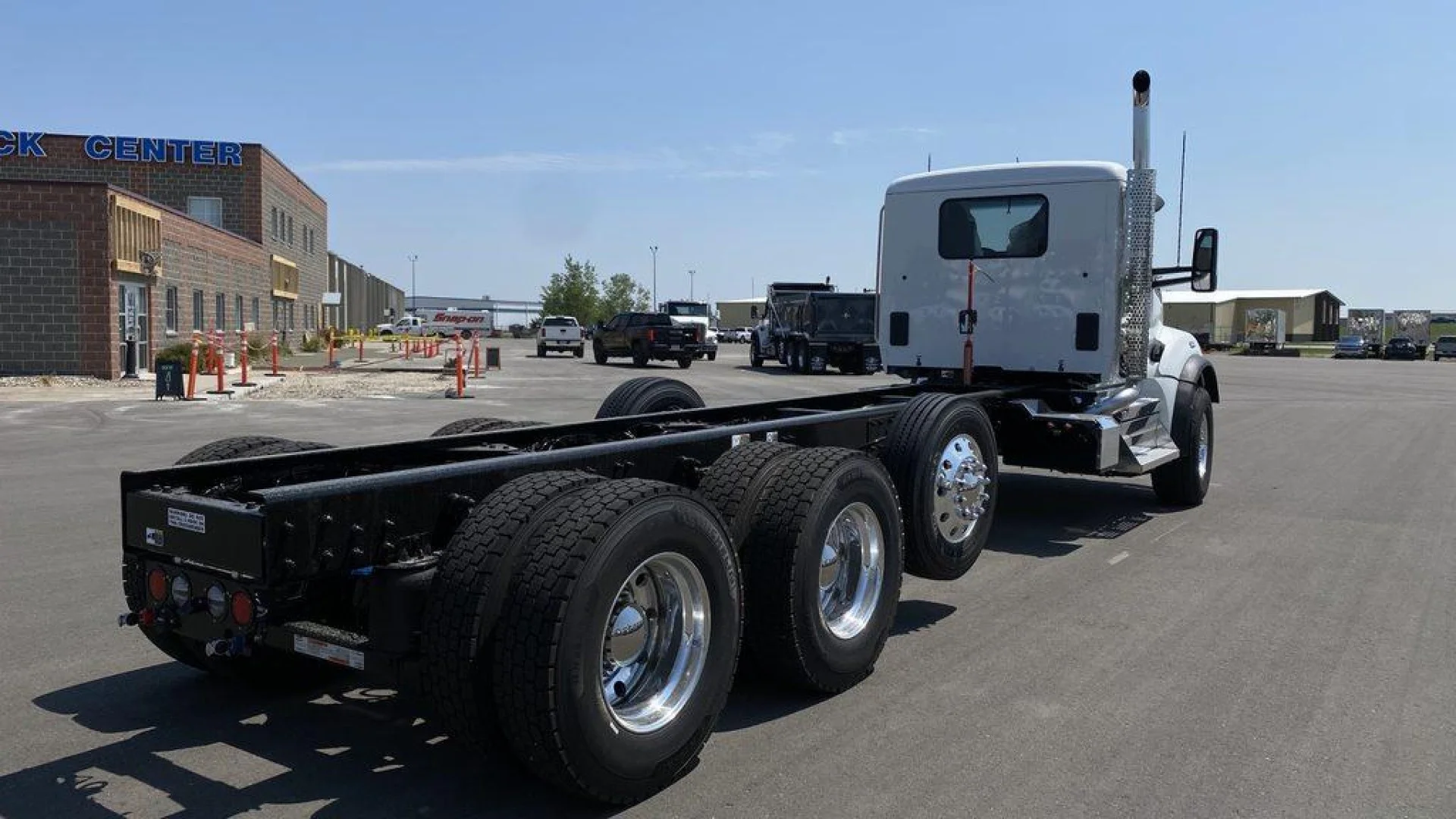 2026 Kenworth T880 in Fargo — photo 5