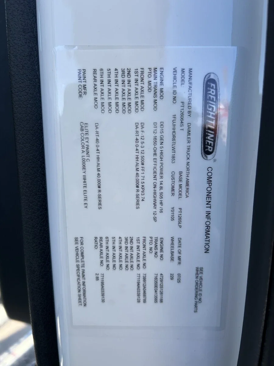 2026 Freightliner Cascadia - image 17