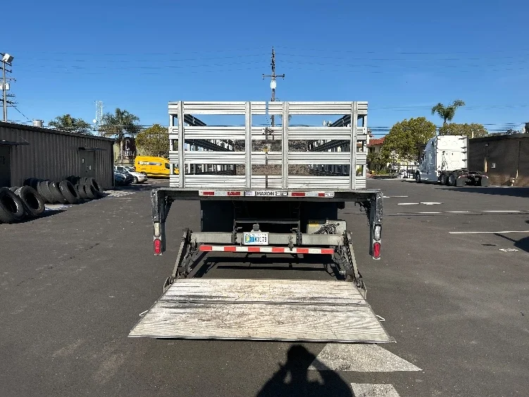 2019 Freightliner M2 106 in Bakersfield, CA — photo 9