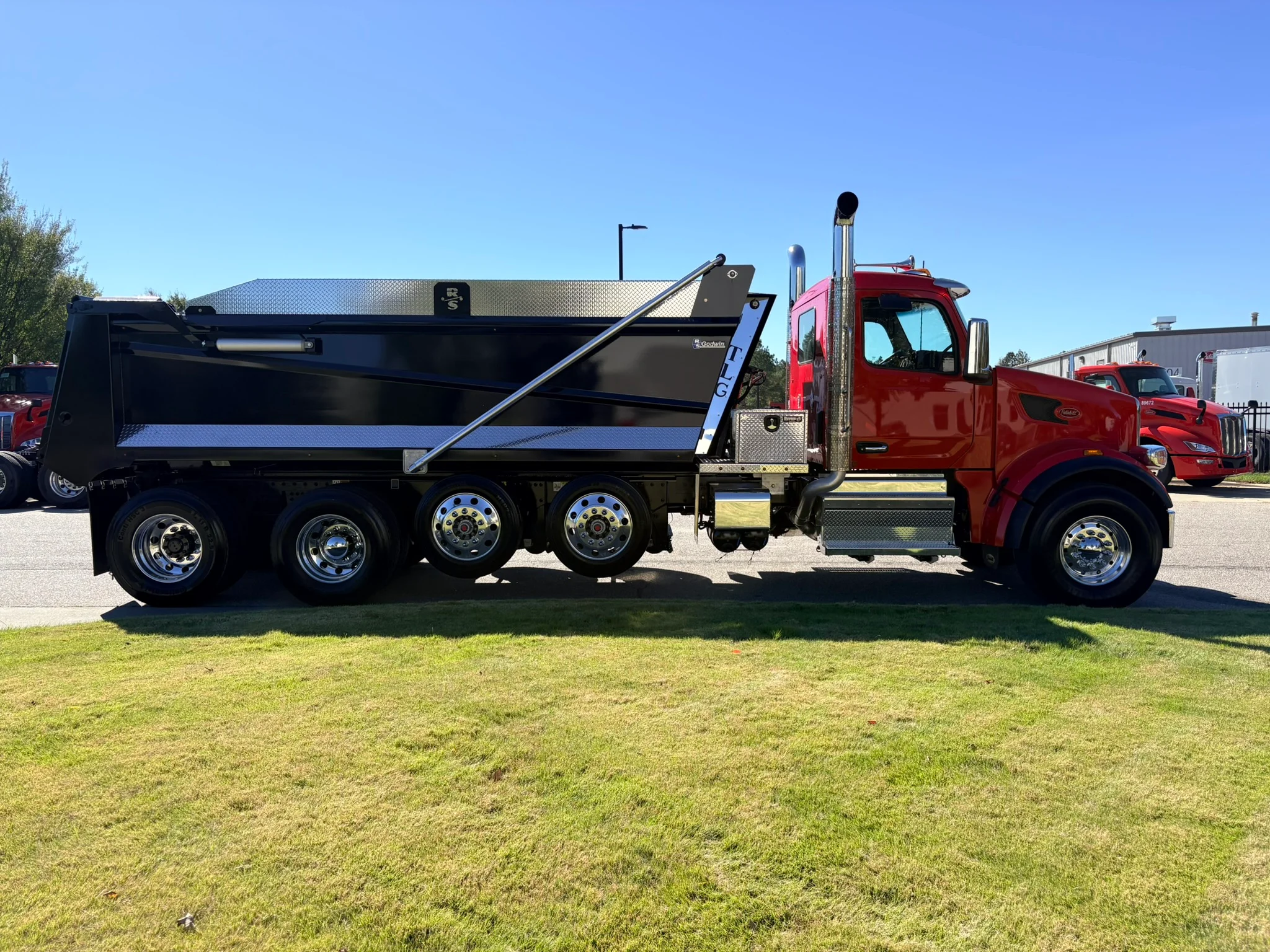 2026 Peterbilt 567 in Greensboro, NC — photo 3