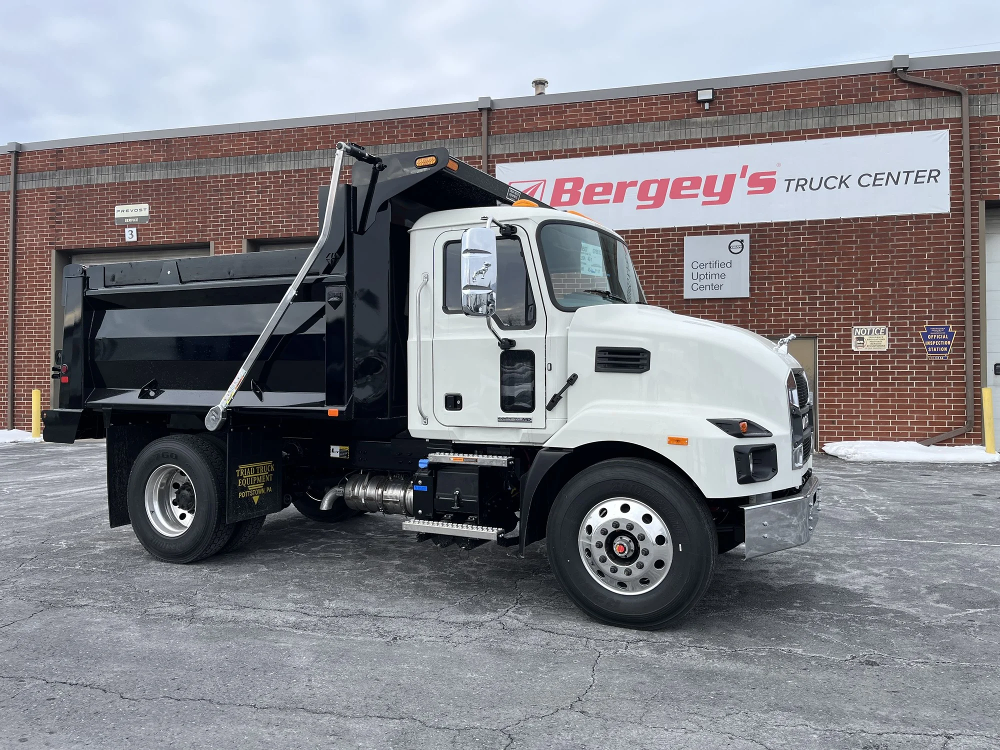 2026 Mack MD — photo 3