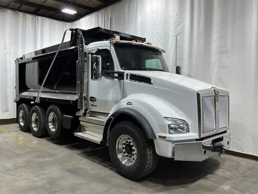 2027 Kenworth T880