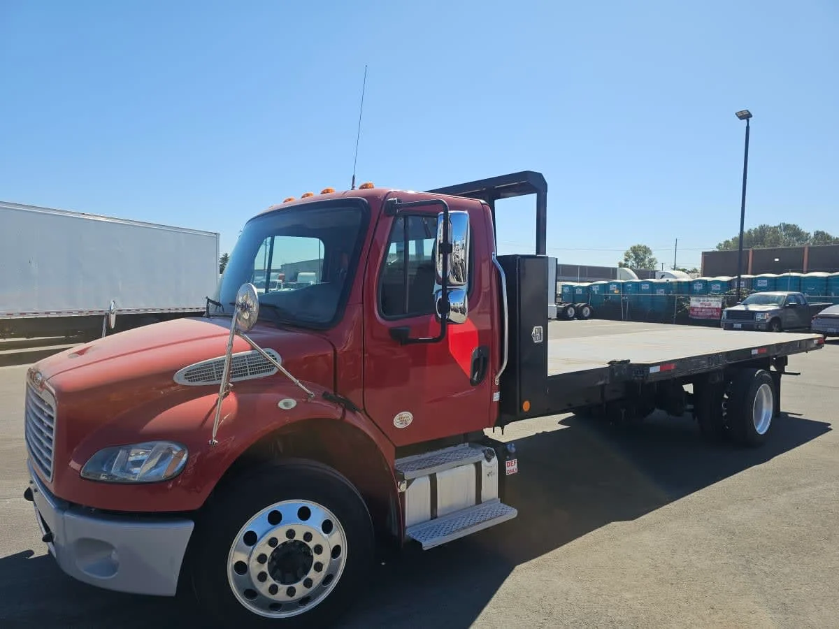 2018 Freightliner M2 106 in Tacoma, WA