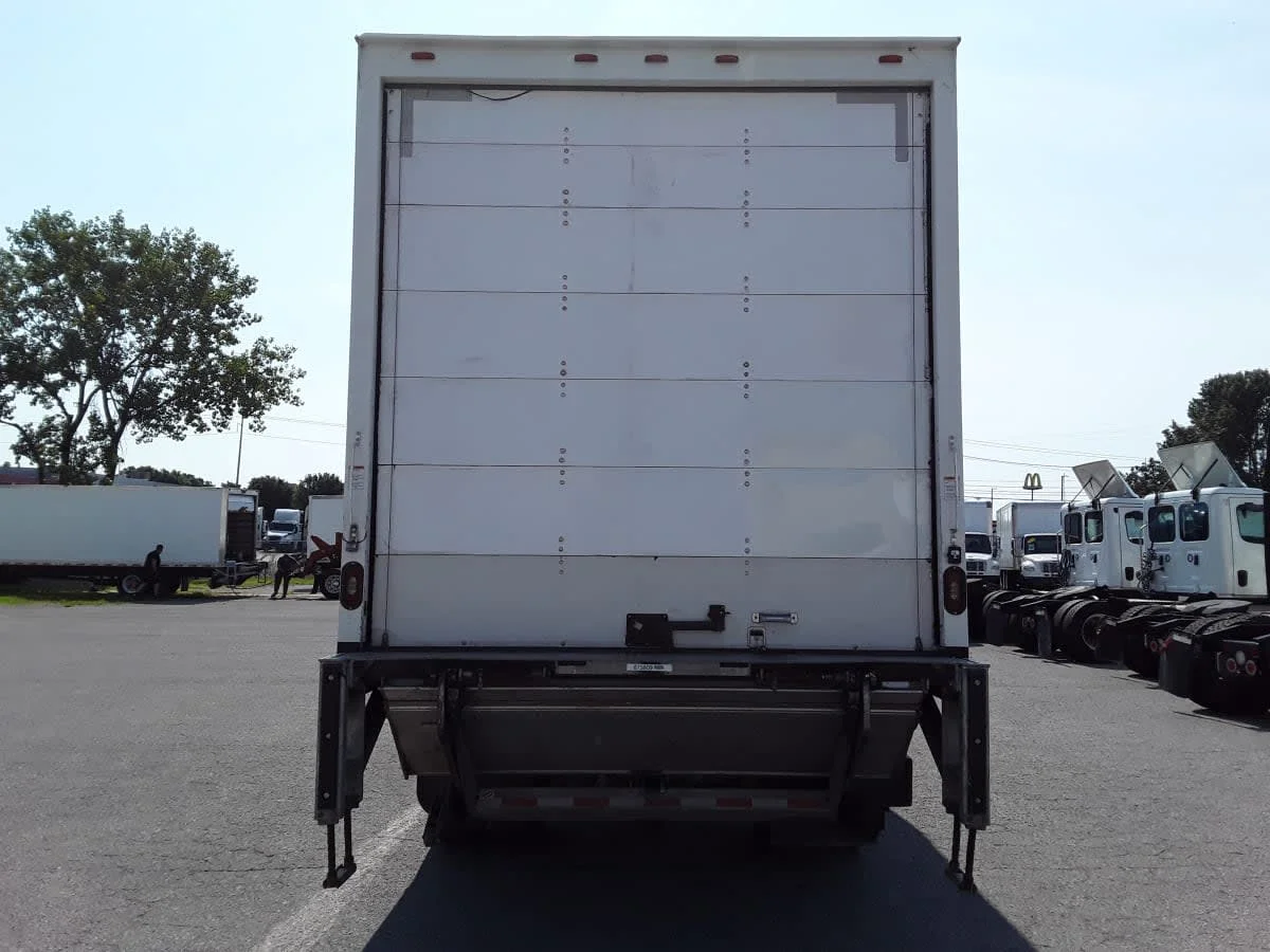 2019 Freightliner M2 106 in La Vergne, TN — photo 5