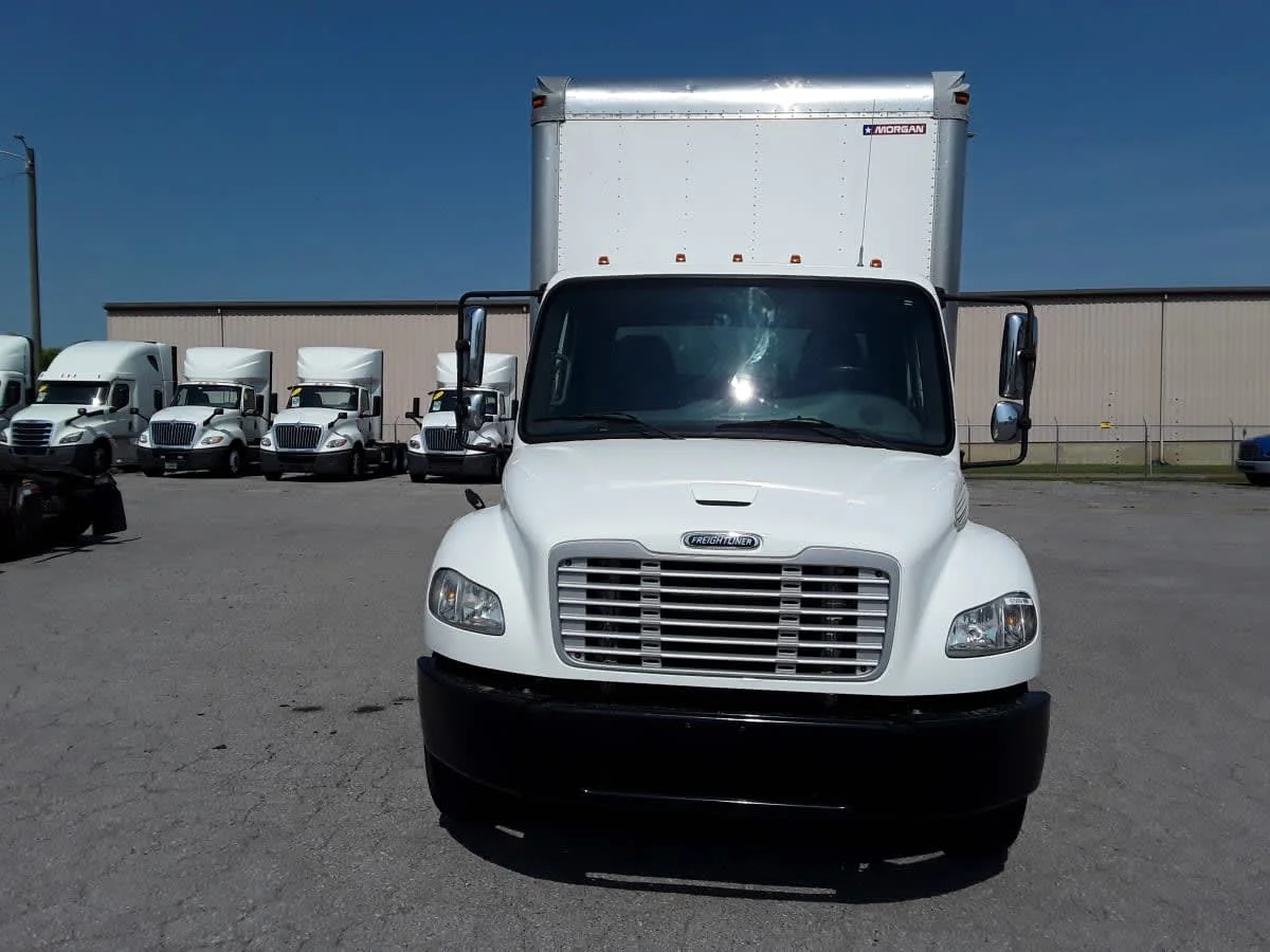 2019 Freightliner M2 106 in La Vergne, TN — photo 2