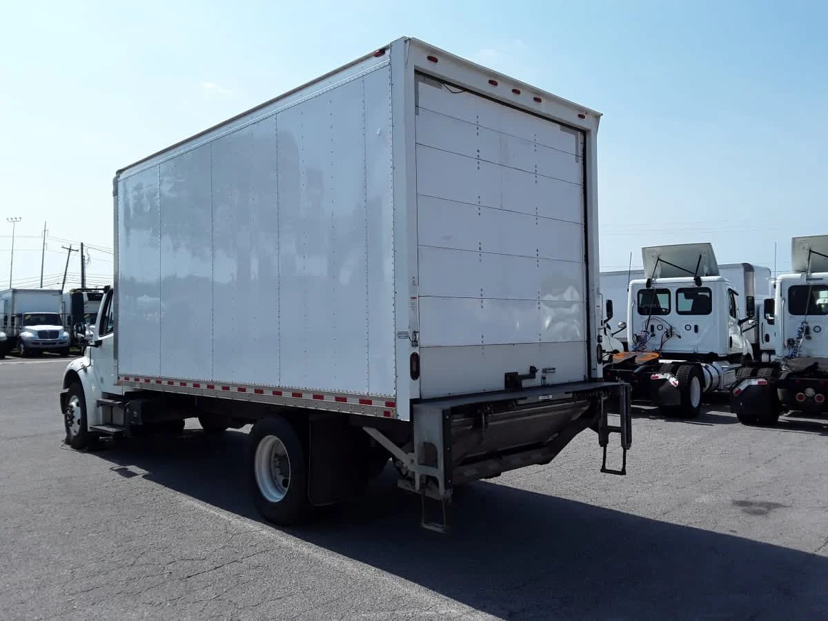2019 Freightliner M2 106 in La Vergne, TN — photo 6