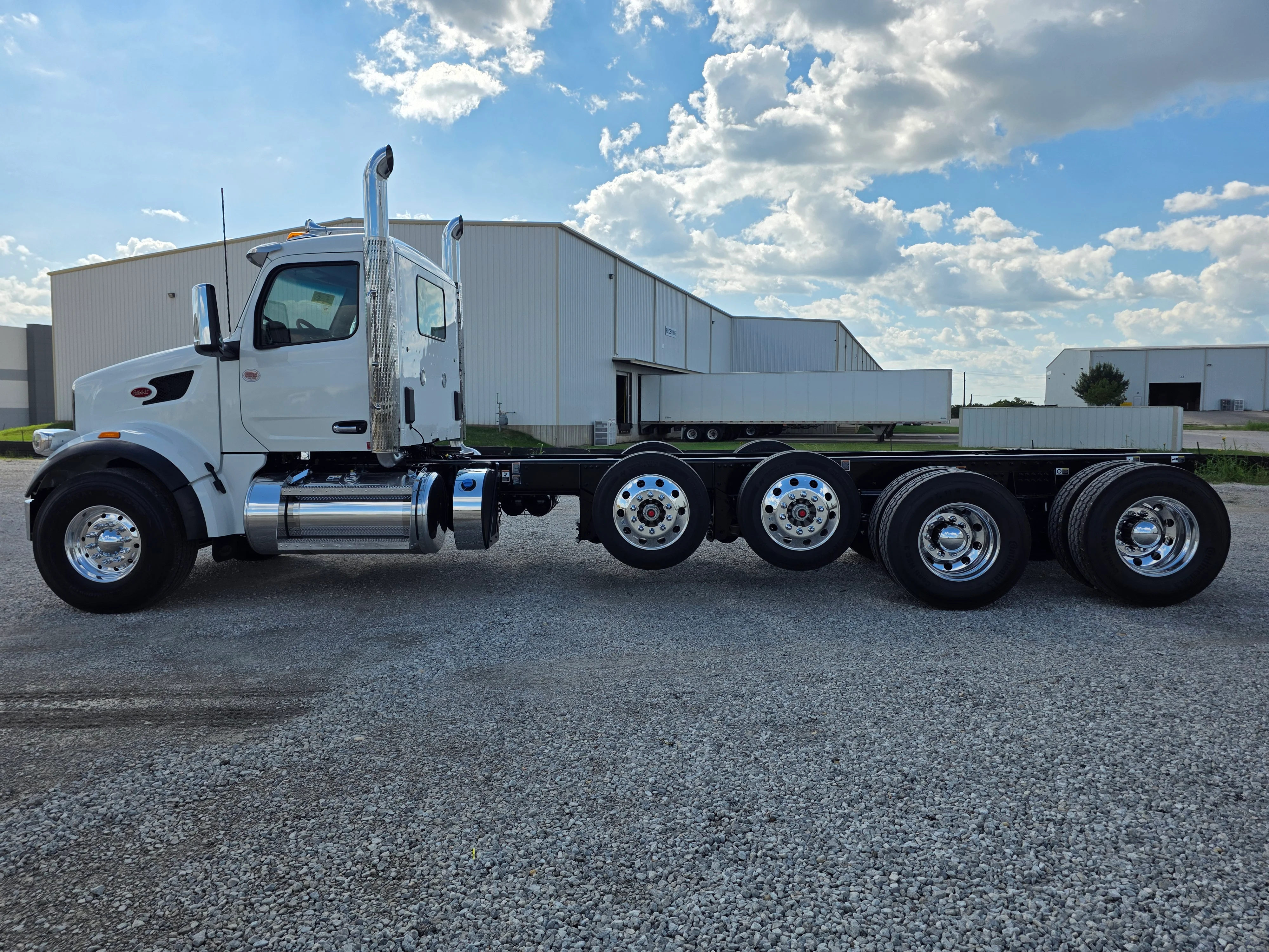 2026 Peterbilt 567 in Raleigh, NC — photo 2