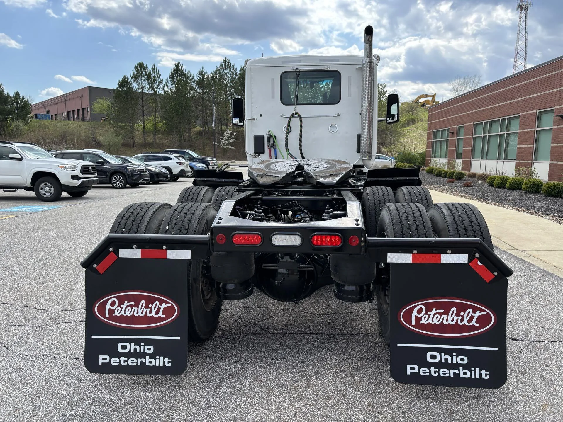 2025 Peterbilt 567 - image 6