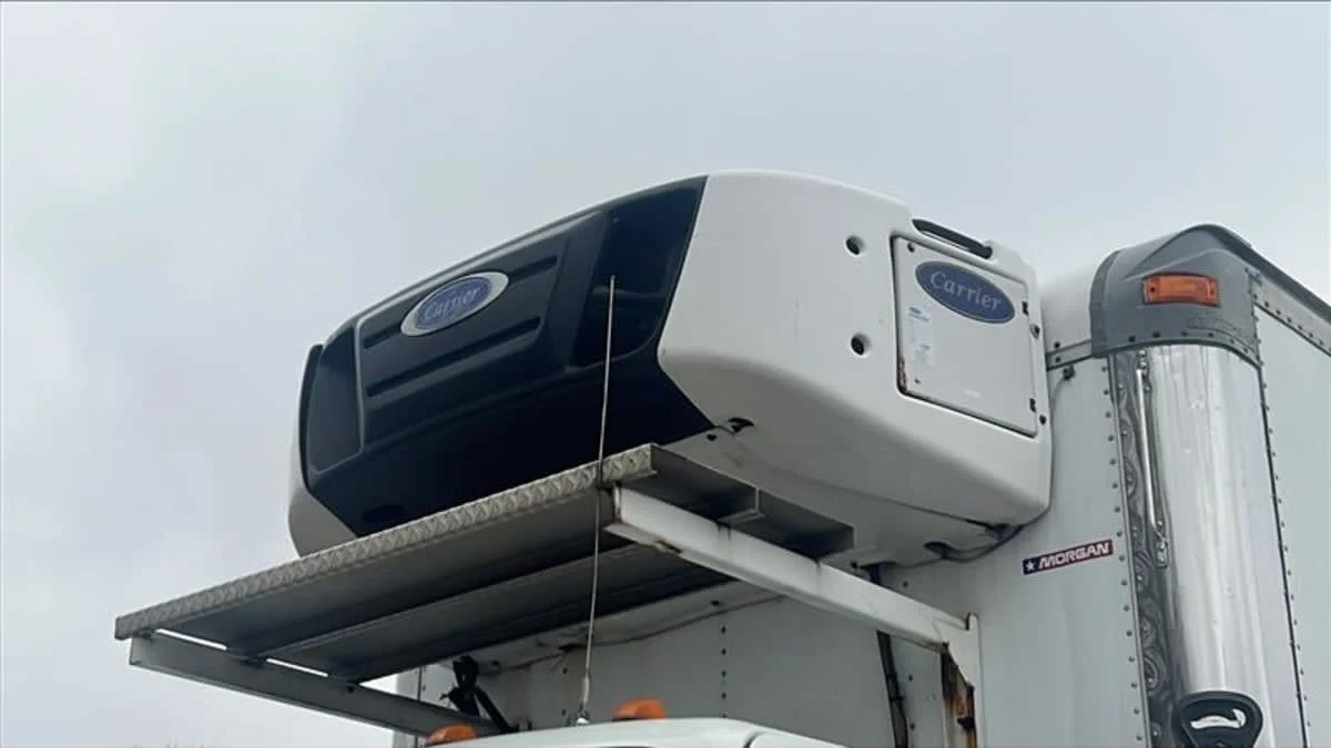 2016 Freightliner M2 106 - image 7