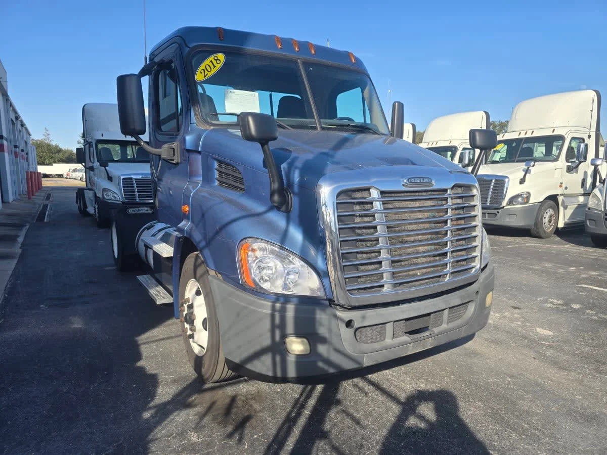 2018 Freightliner Cascadia in Tampa, FL
