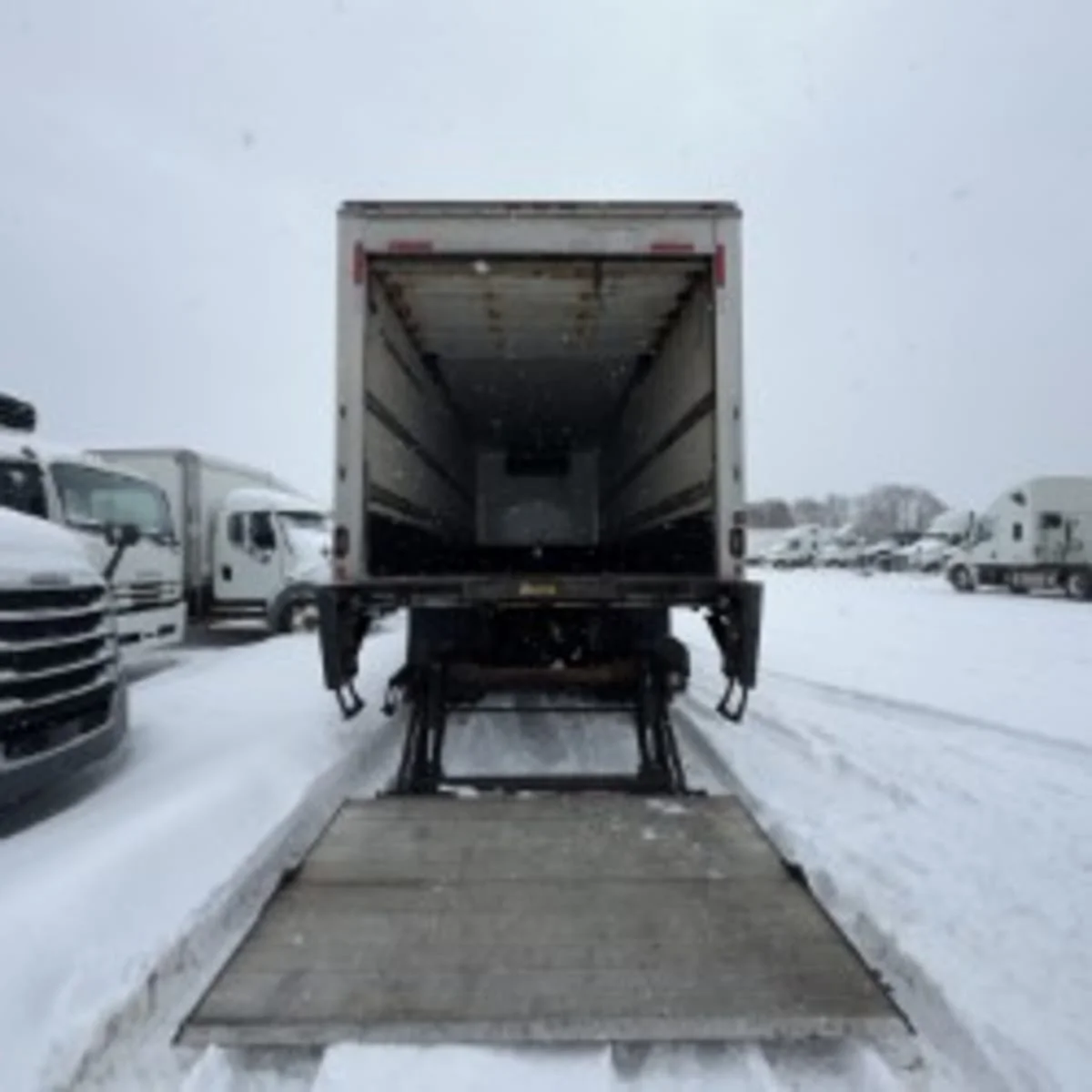 2020 Freightliner M2 106 in Syracuse, NY — photo 9