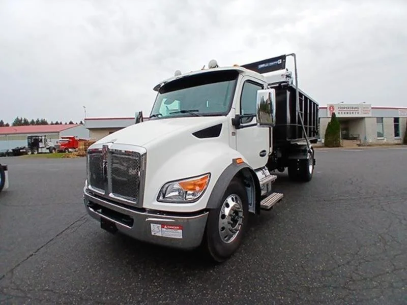 2025 Kenworth T280 in Coopersburg, PA