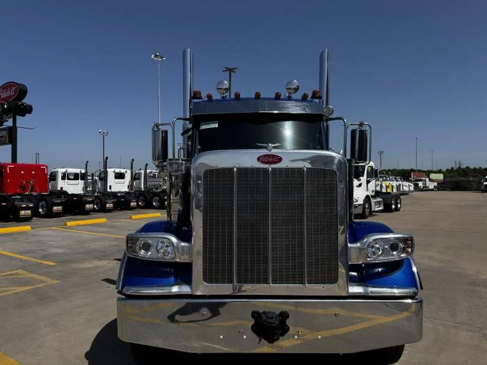2026 Peterbilt 589 — photo 10