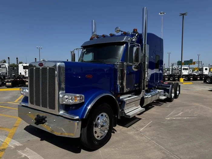 2026 Peterbilt 589 — photo 2
