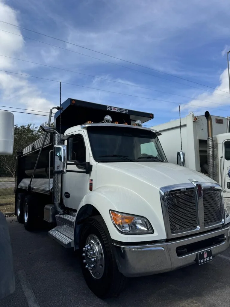 2027 Kenworth in Birmingham, AL — photo 2