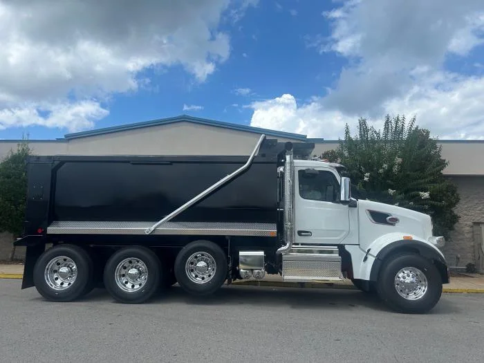 2026 Peterbilt 567 — photo 10