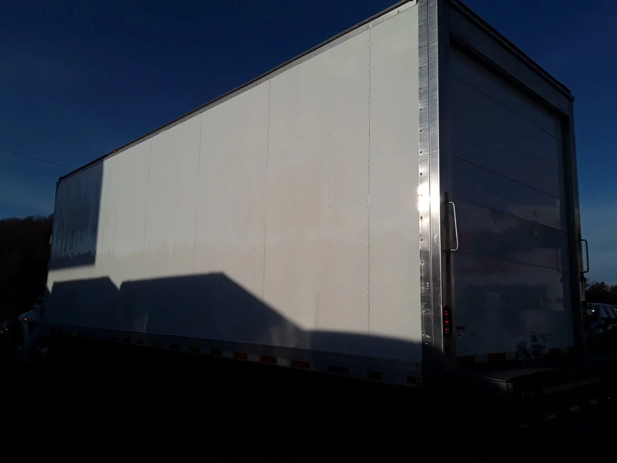 2019 International 4300 in Salisbury, MA — photo 6
