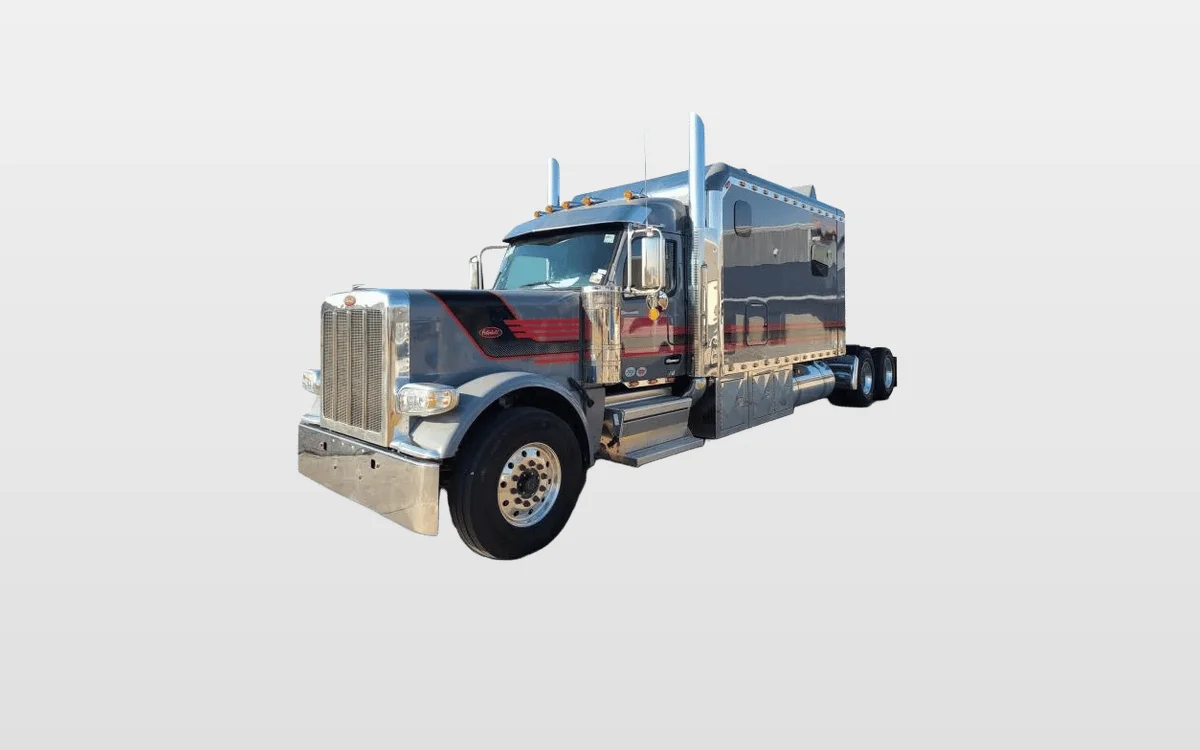 2025 Peterbilt - image 1