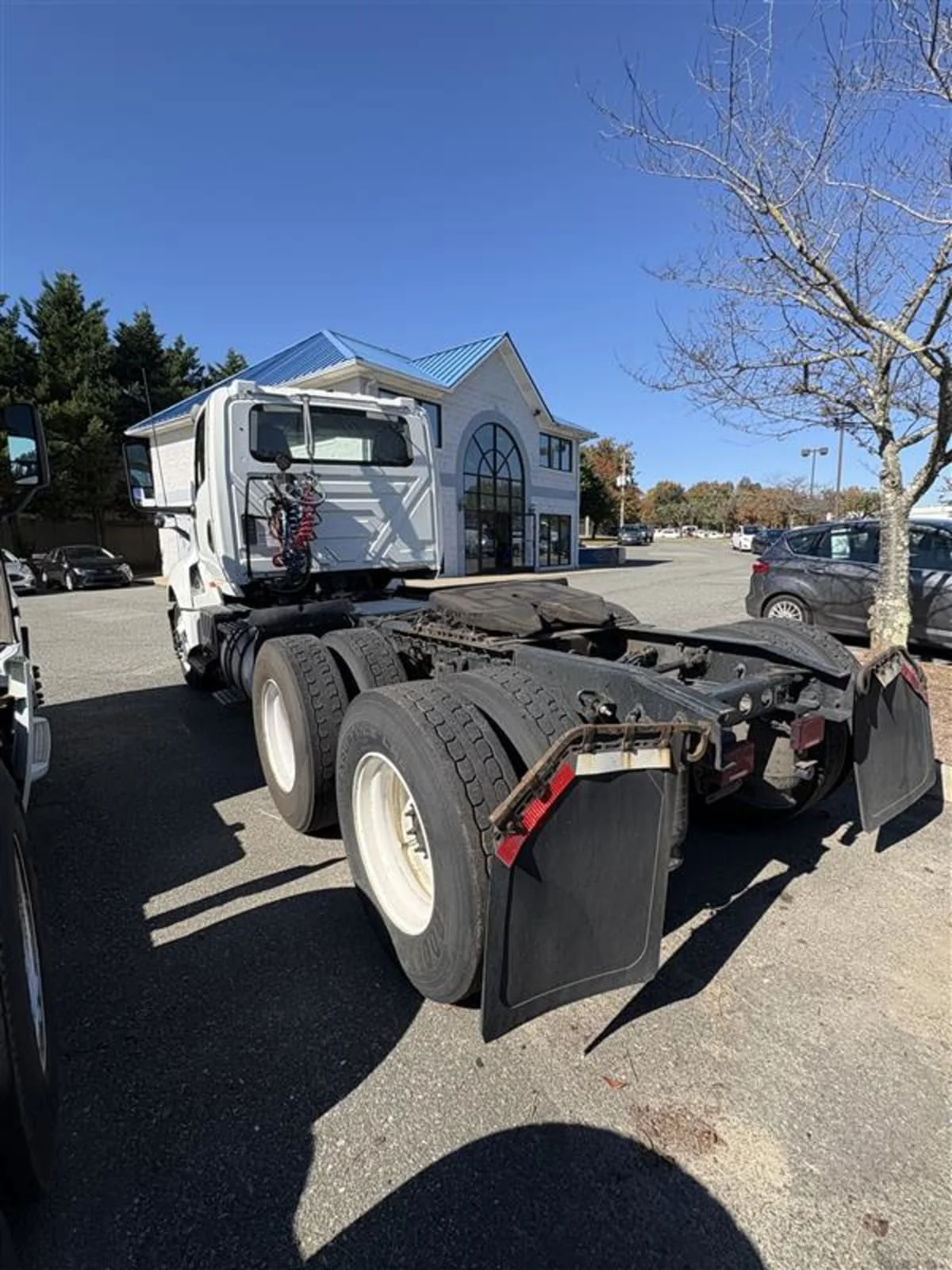 2019 International LT in Ashland, VA — photo 6