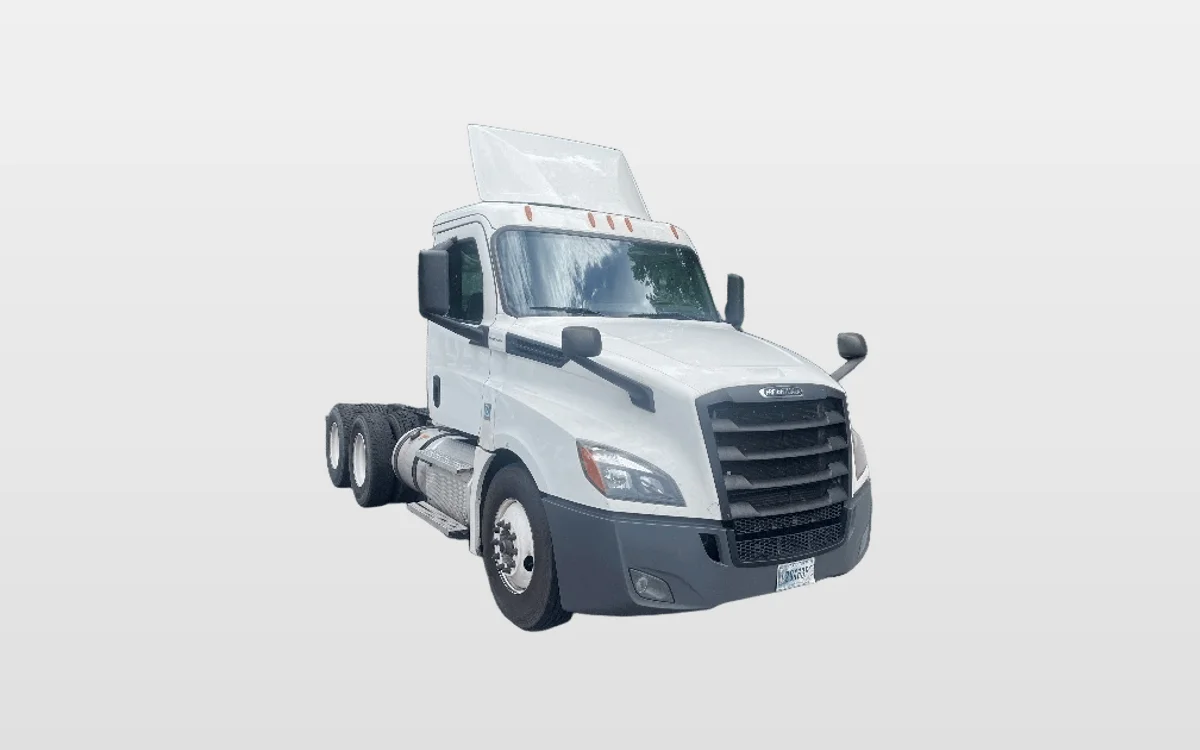 2020 Freightliner - image 1