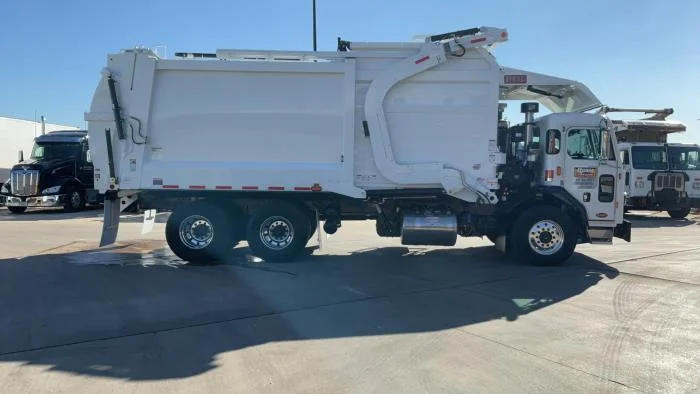 2025 Peterbilt 520 in Houston, TX — photo 5