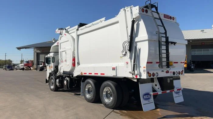 2025 Peterbilt 520 in Houston, TX — photo 8