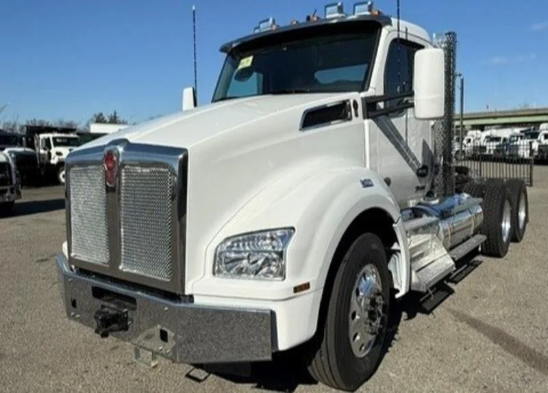 2027 Kenworth T880 in Montgomery, NY