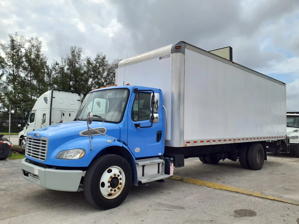 2020 Freightliner M2 106