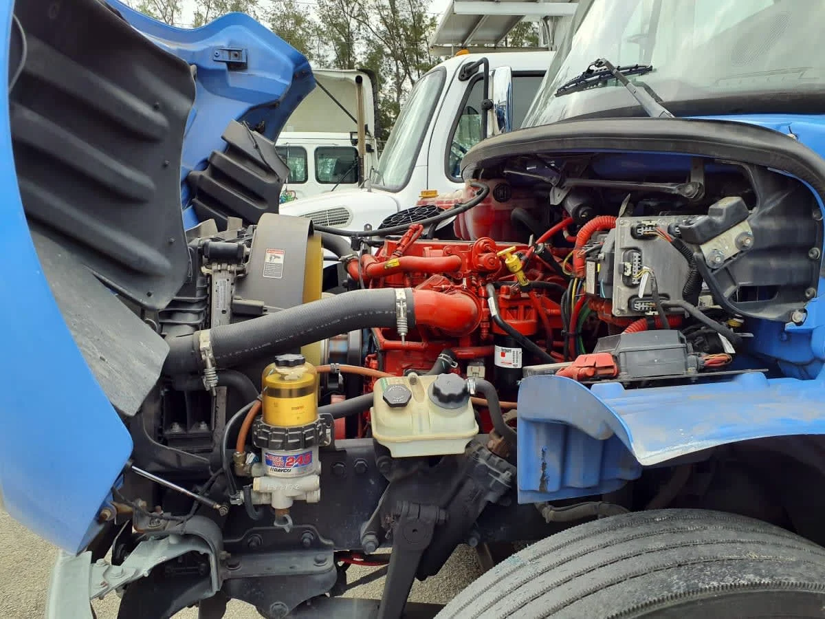 2020 Freightliner M2 106 in Miami, FL — photo 9