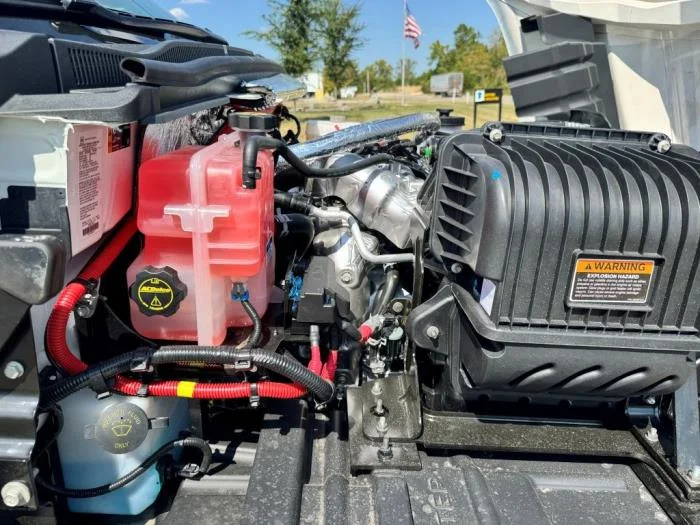 2025 International - image 12